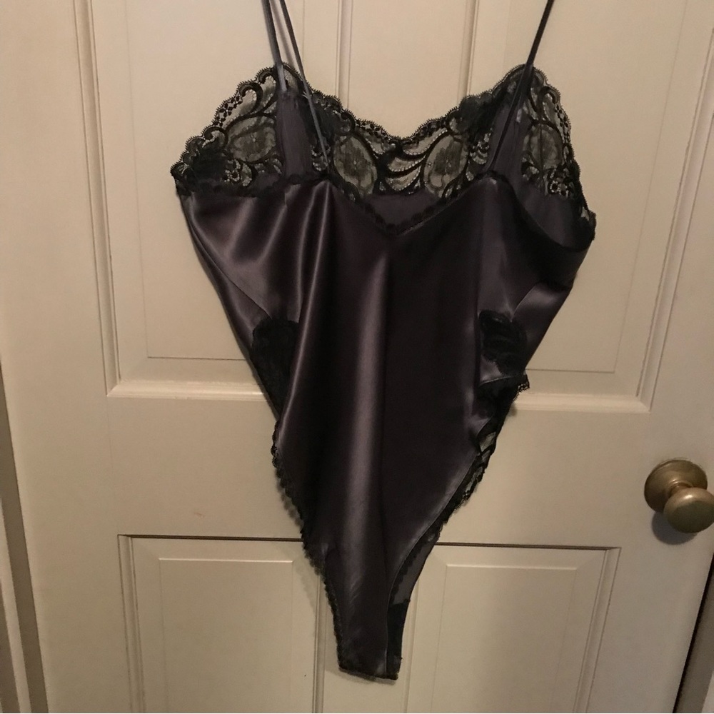 RIA  100 percent silk  teddie  dark gray w/ black lace trim.